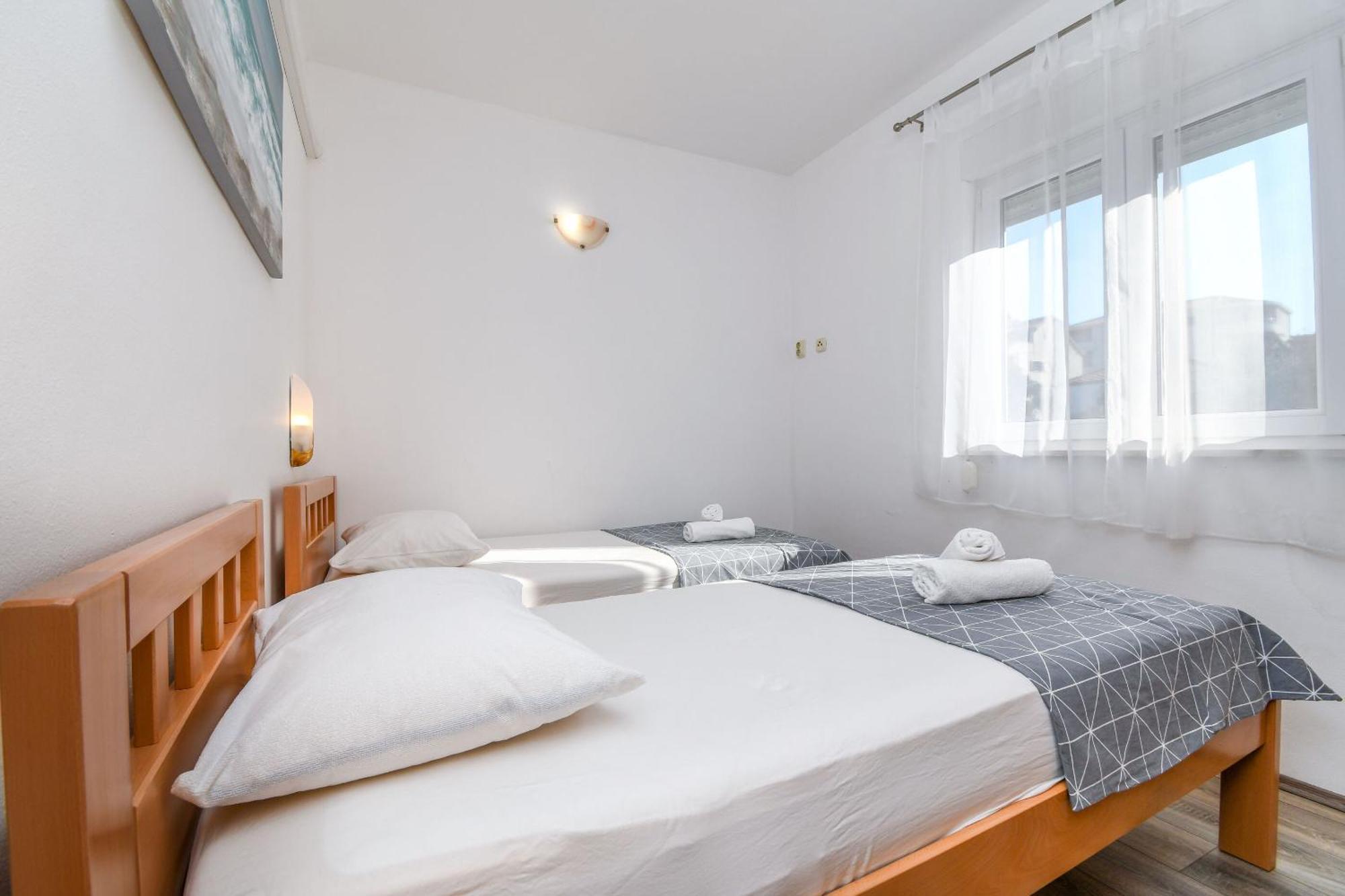 Apartment Mara โตรกีร์ ภายนอก รูปภาพ