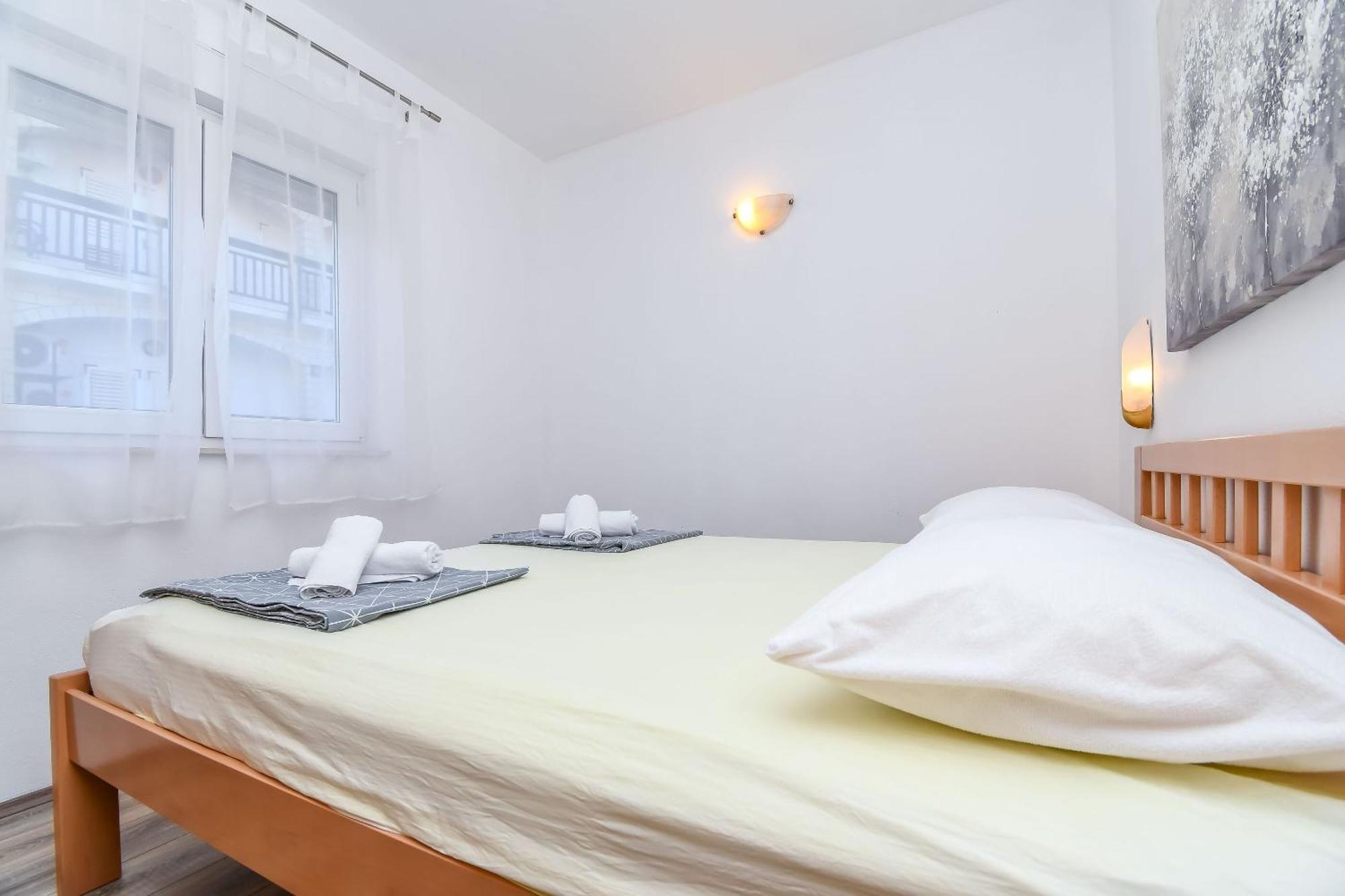 Apartment Mara โตรกีร์ ภายนอก รูปภาพ