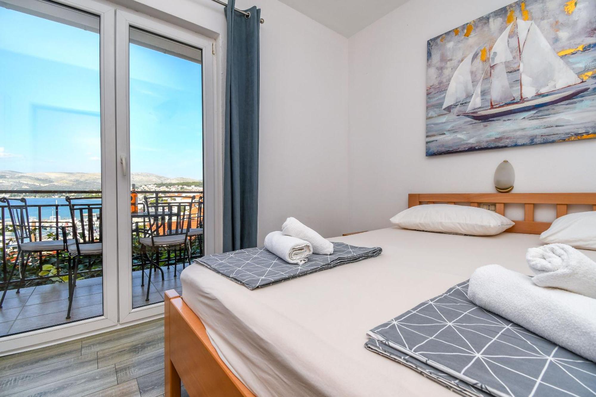 Apartment Mara โตรกีร์ ภายนอก รูปภาพ